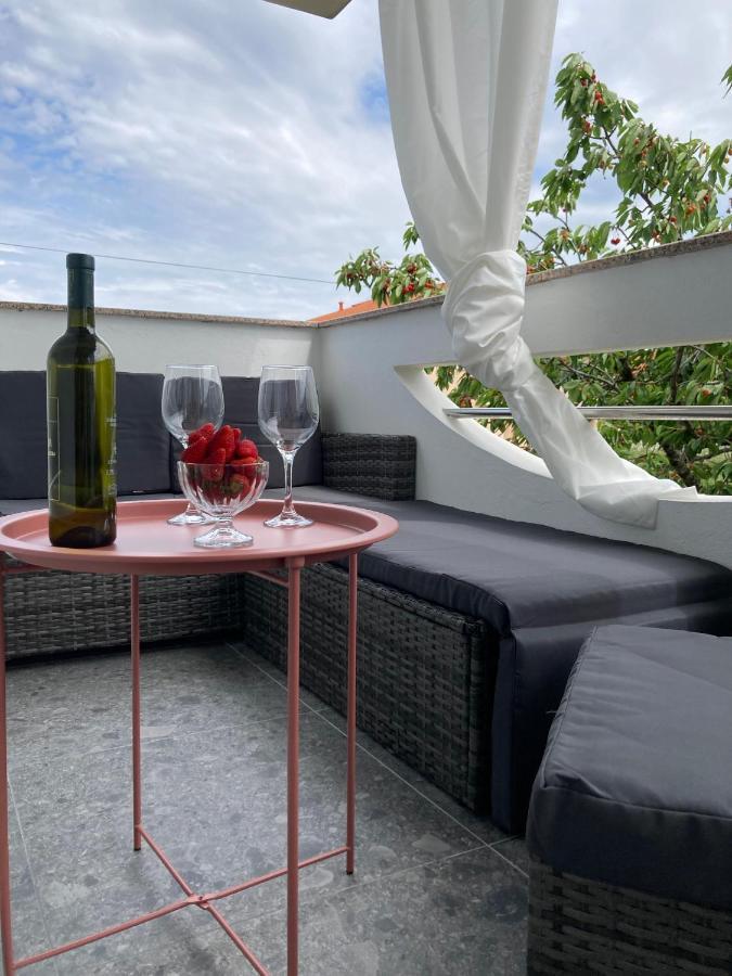 Apartmani Maestral Dobropoljana Екстериор снимка