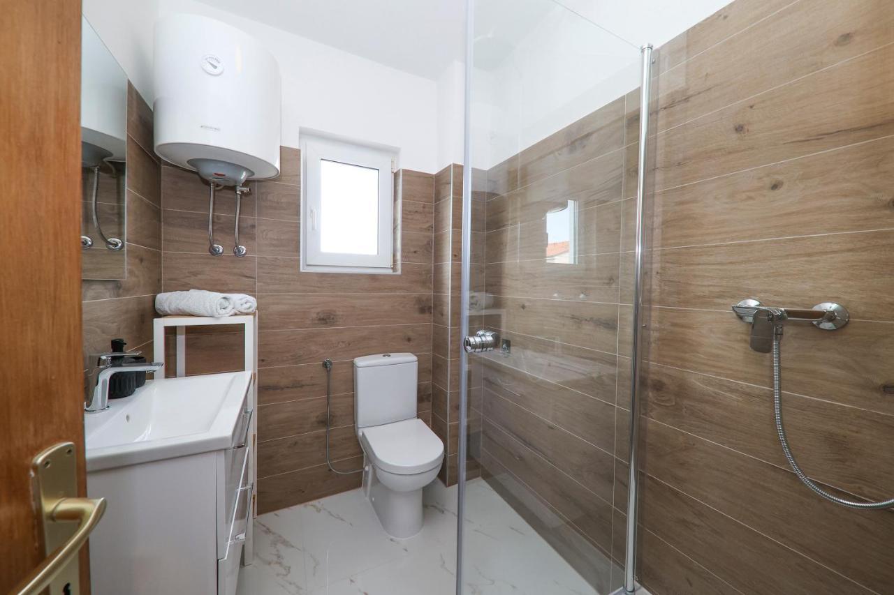 Apartmani Maestral Dobropoljana Екстериор снимка