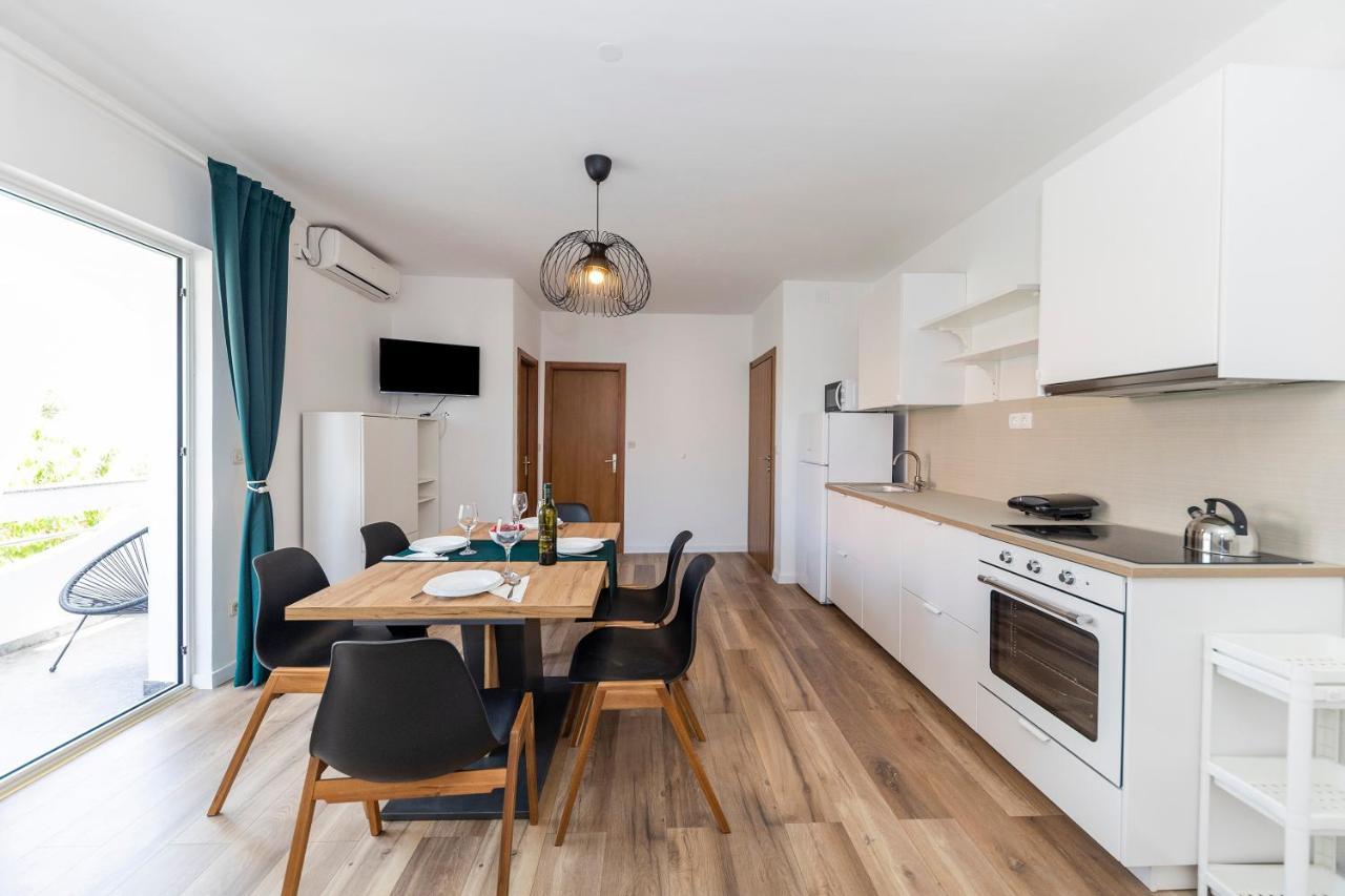 Apartmani Maestral Dobropoljana Екстериор снимка