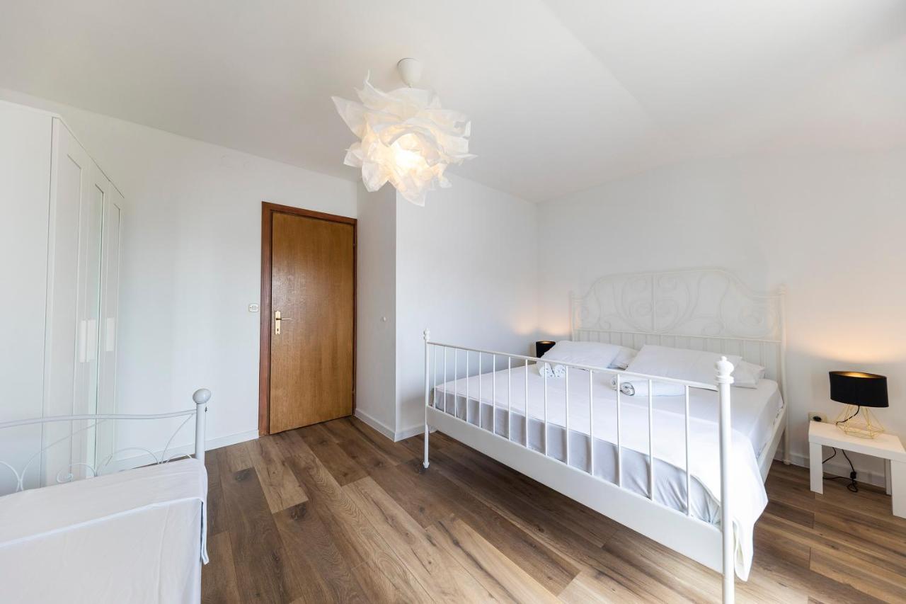 Apartmani Maestral Dobropoljana Екстериор снимка